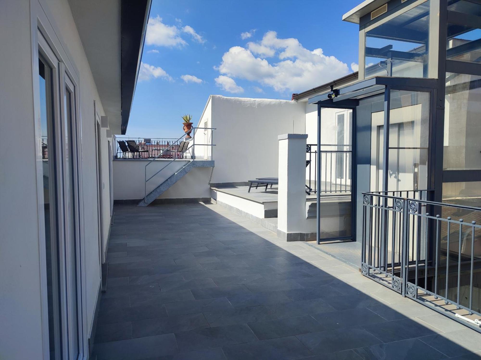 Terrazza Reale - Suite 2 Казерта Екстер'єр фото